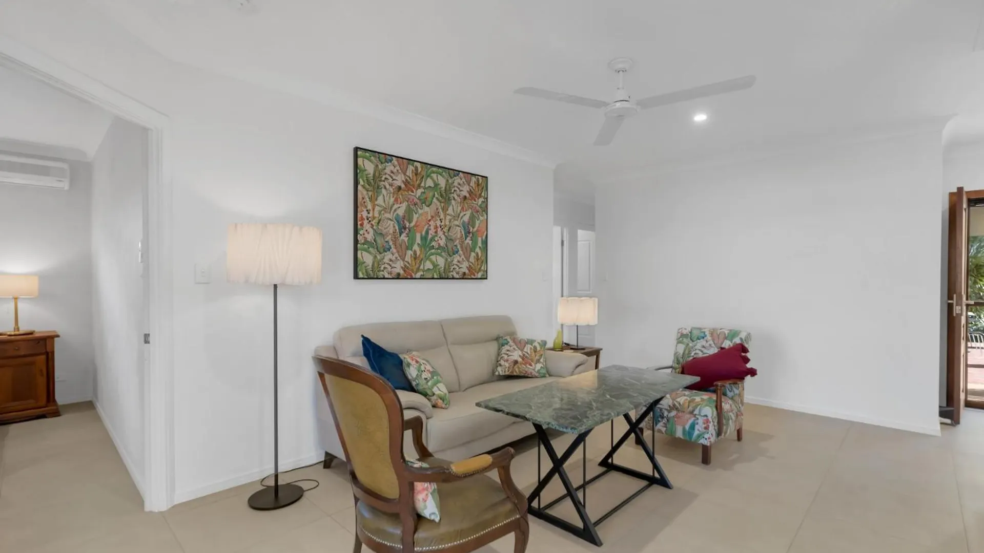 3-Bed Family Home With Pool & Bbq By The Beach Clifton Beach Holiday home